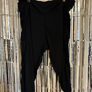 SHEIN black workout pants with pockets